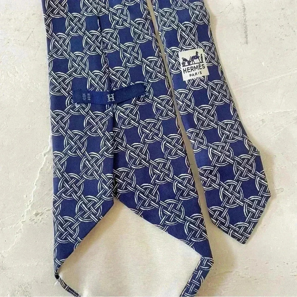 Hermes Necktie Men's 100% Silk Luxury Geometric Chain Logo Blu Made in France - Picture 9 of 11